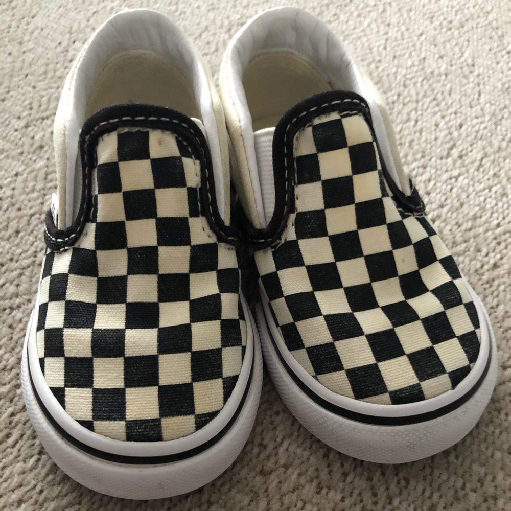 Toddler size 5C checkered vans